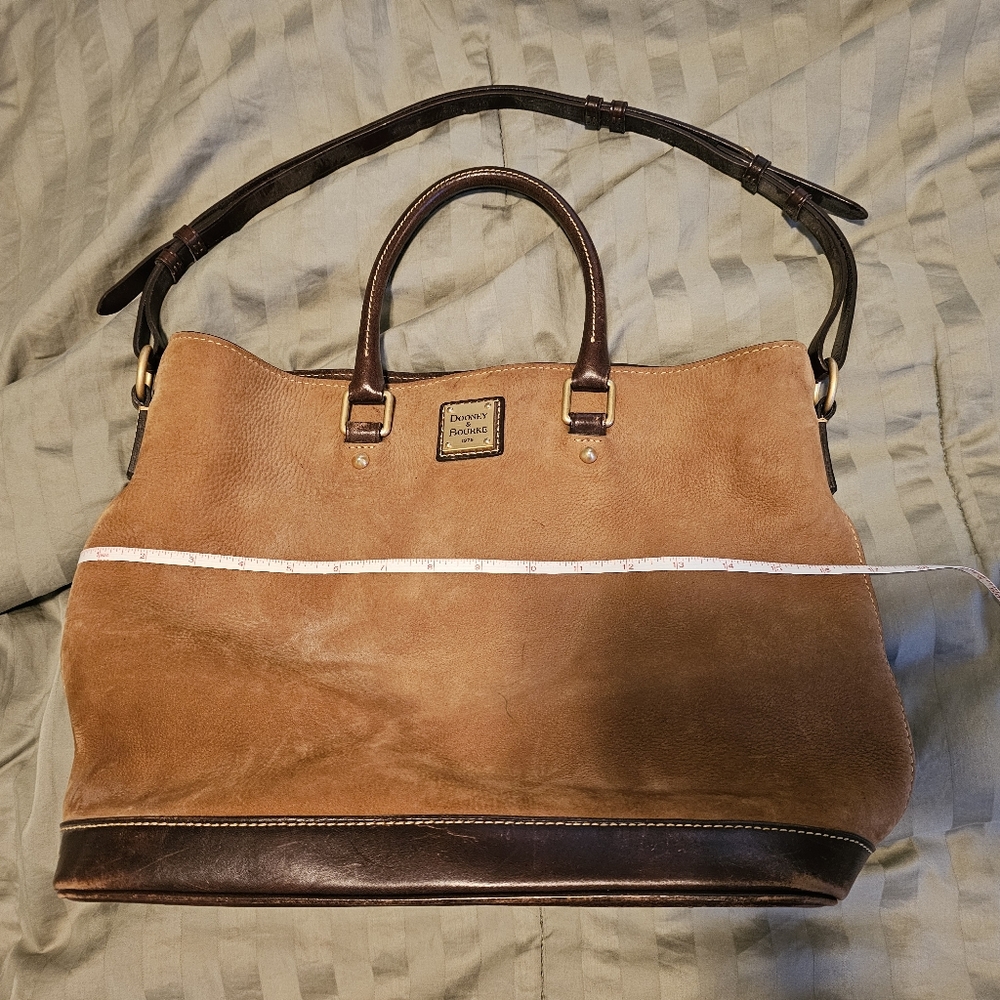 Vintage Dooney & Bourke Suede Women's Purse - Picture 4 of 12